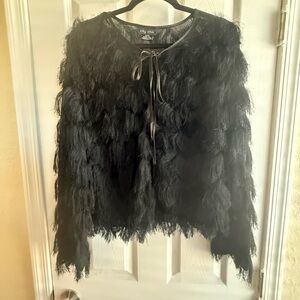 ✨🖤NWT City Chic Black Textured Fringe Sweater🖤✨